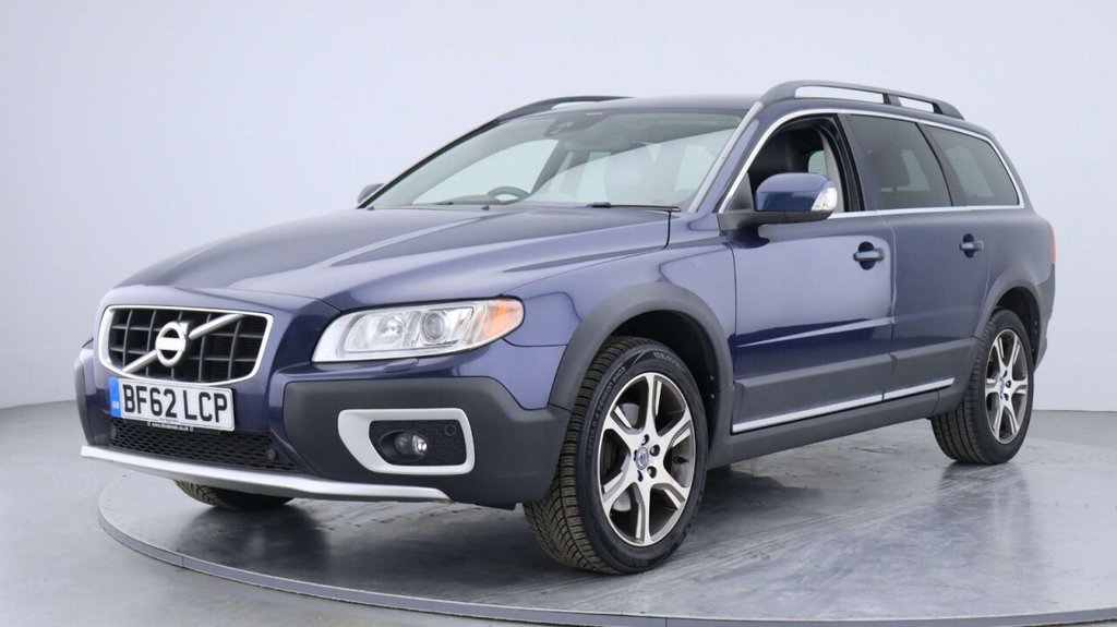 Used Volvo XC70 2012 for sale - 76105846: Photo 6