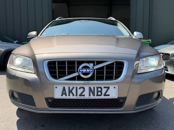 Used Volvo V70 2012 for sale - 79409509: Photo