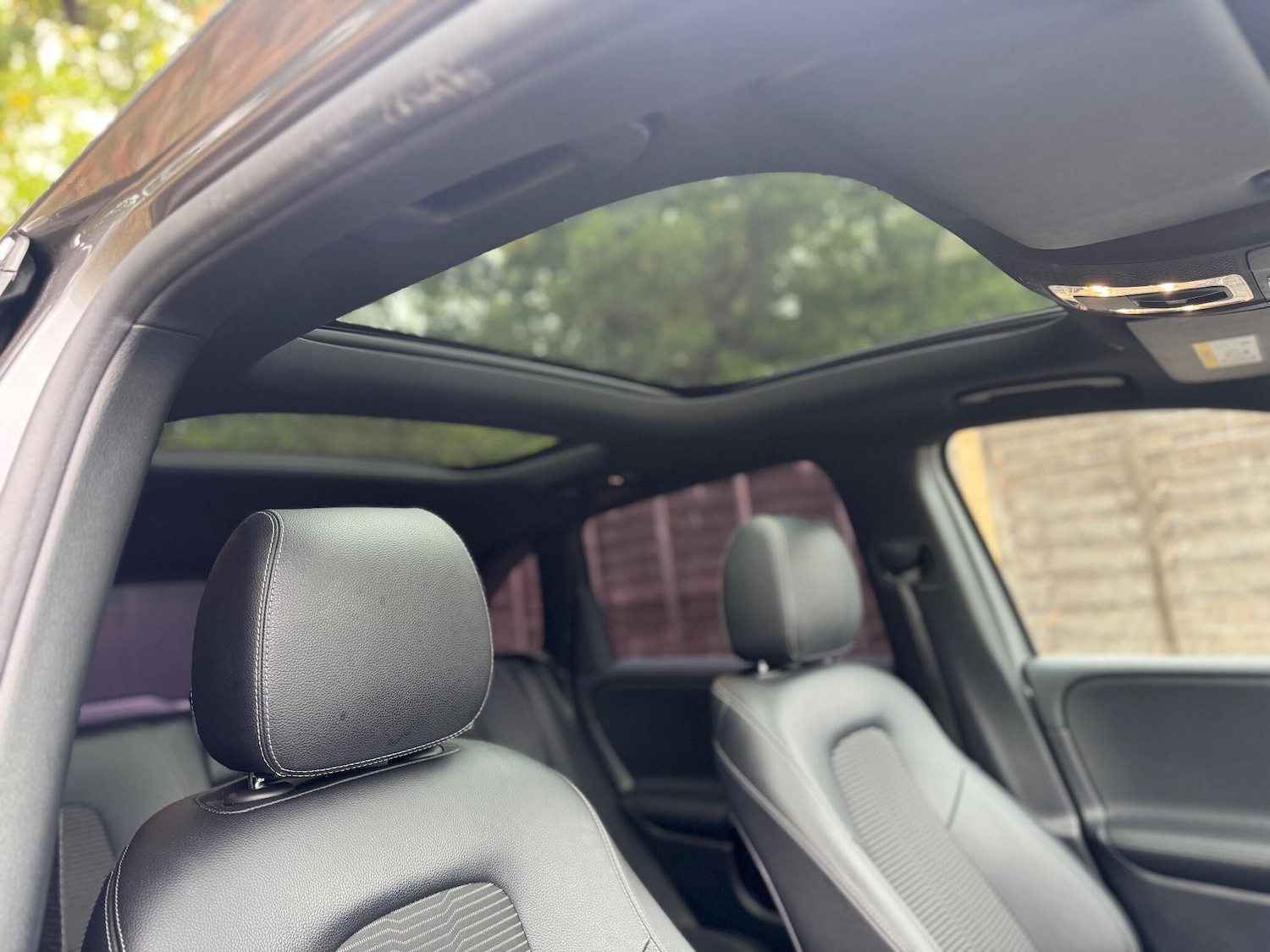 Used Mercedes-Benz B-Class 2019 for sale - 76152863: Photo 30