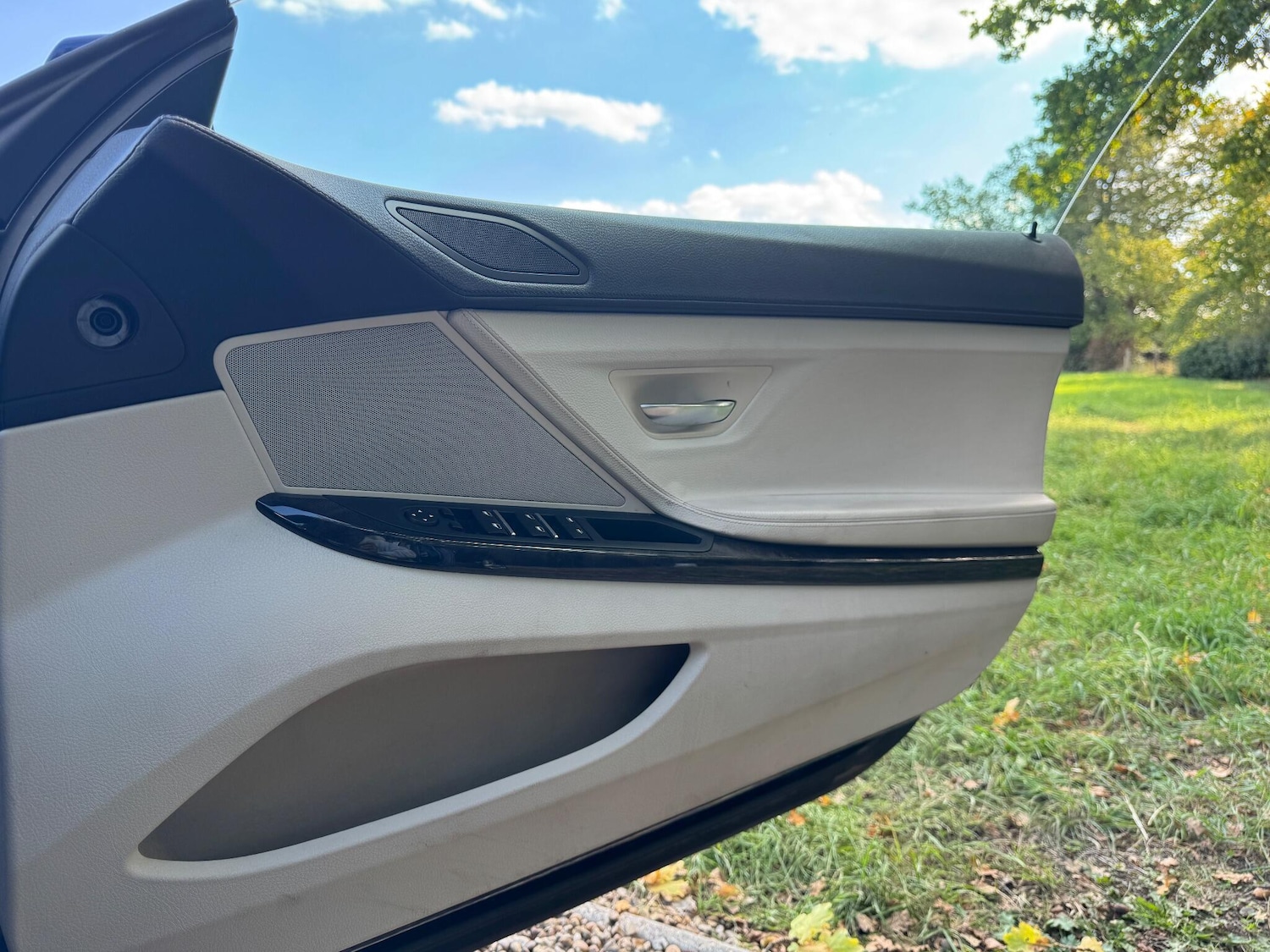 Used BMW 6 Series 2011 for sale - 76137175: Photo 16