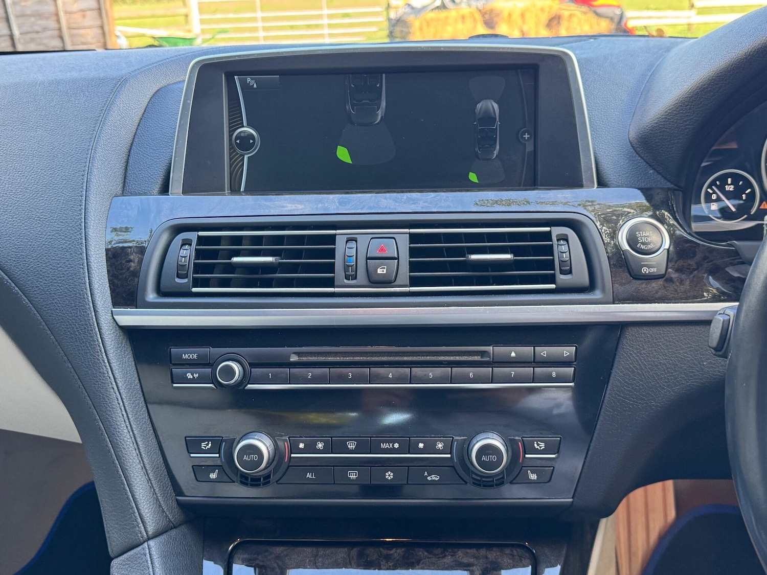 Used BMW 6 Series 2011 for sale - 76137175: Photo 20