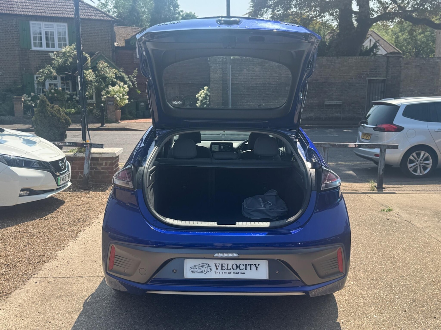 Vehicle 25