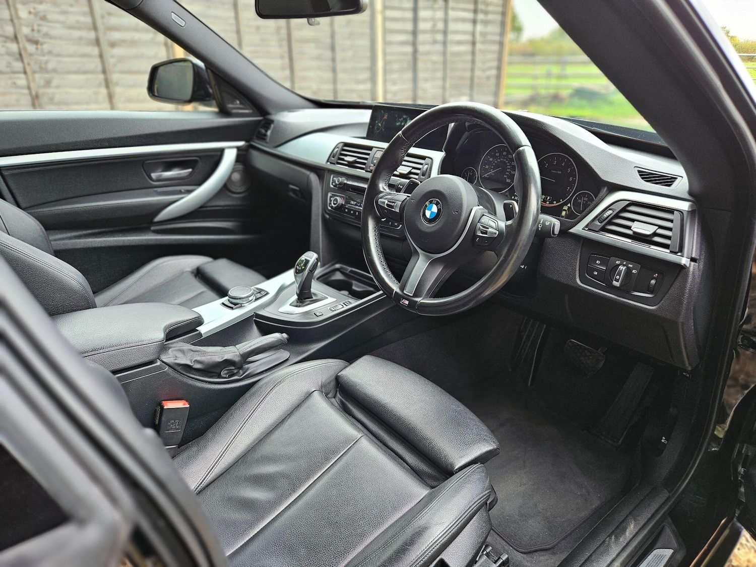 Used BMW 3 Series Gran Turismo 2015 for sale - 76315269: Photo 10