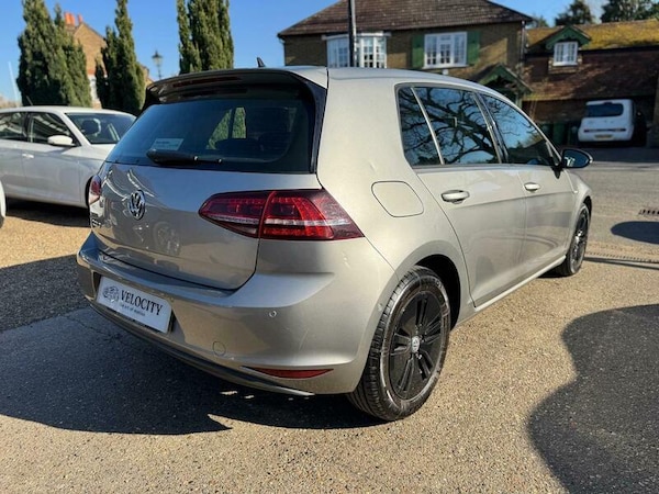 Used Volkswagen Golf 2015 for sale - 74080959: Photo 8