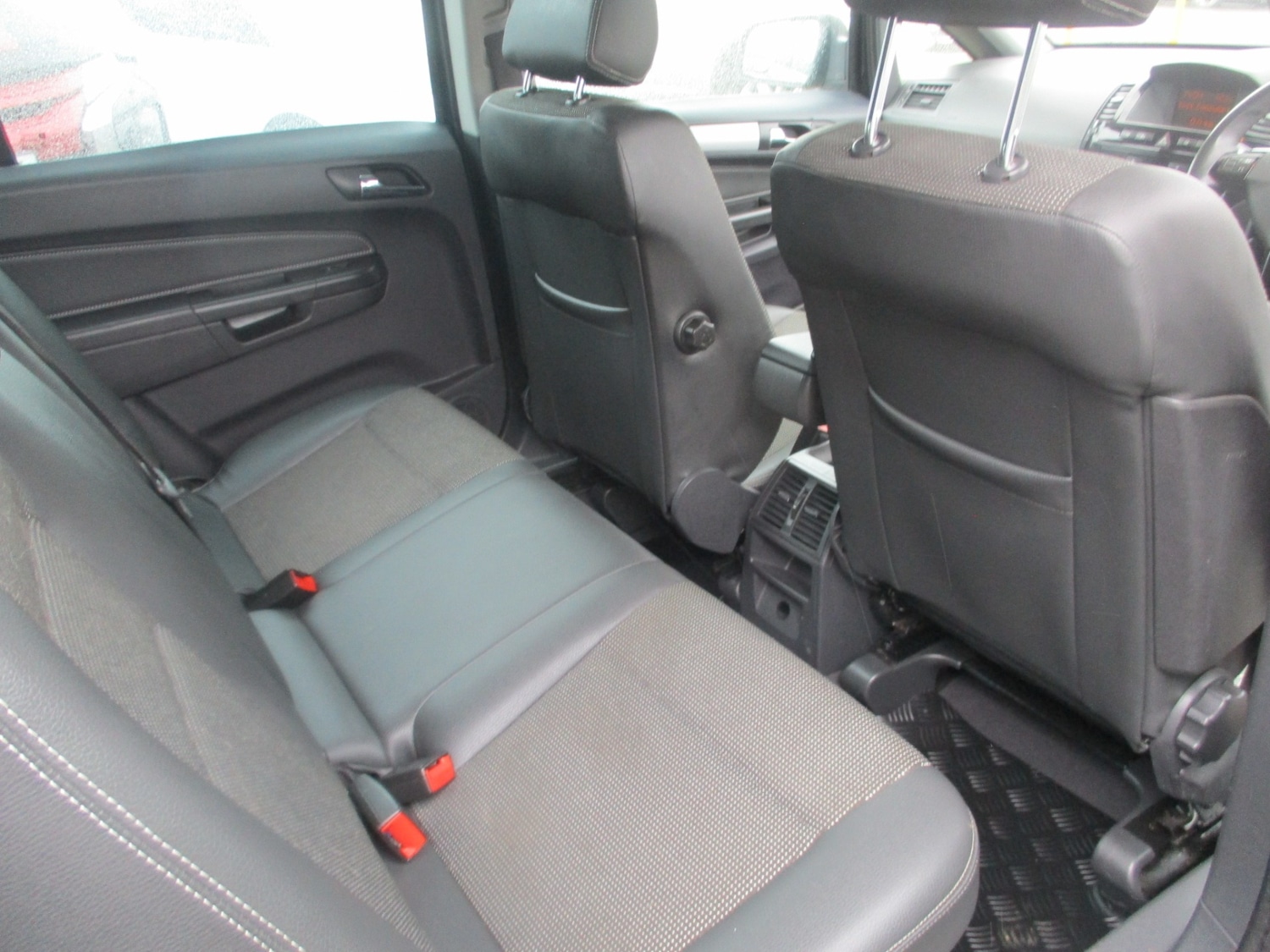 Used Vauxhall Zafira 2011 for sale - 78039032: Photo 12