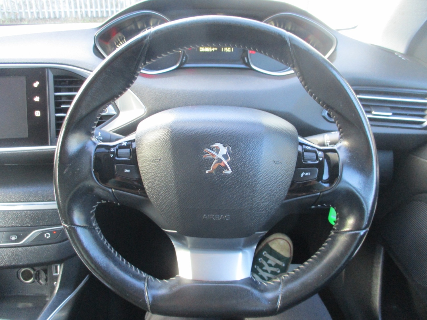 Used Peugeot 308 2016 for sale - 76532503: Photo 14