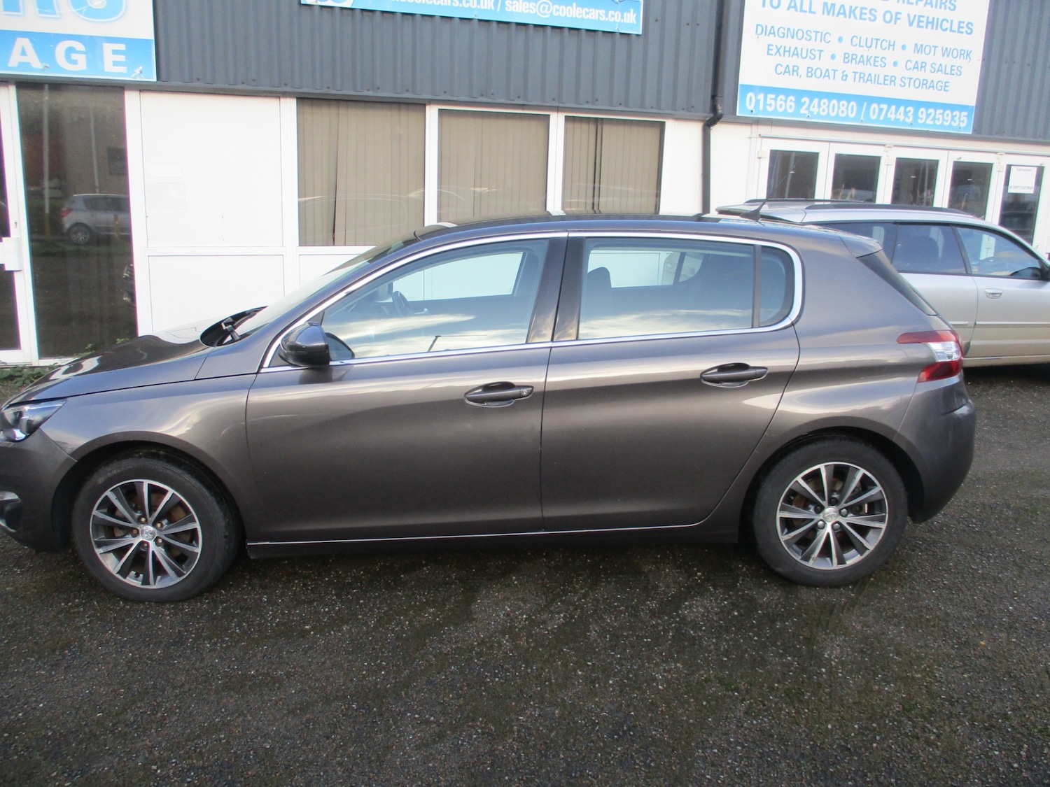 Used Peugeot 308 2016 for sale - 76532503: Photo 8