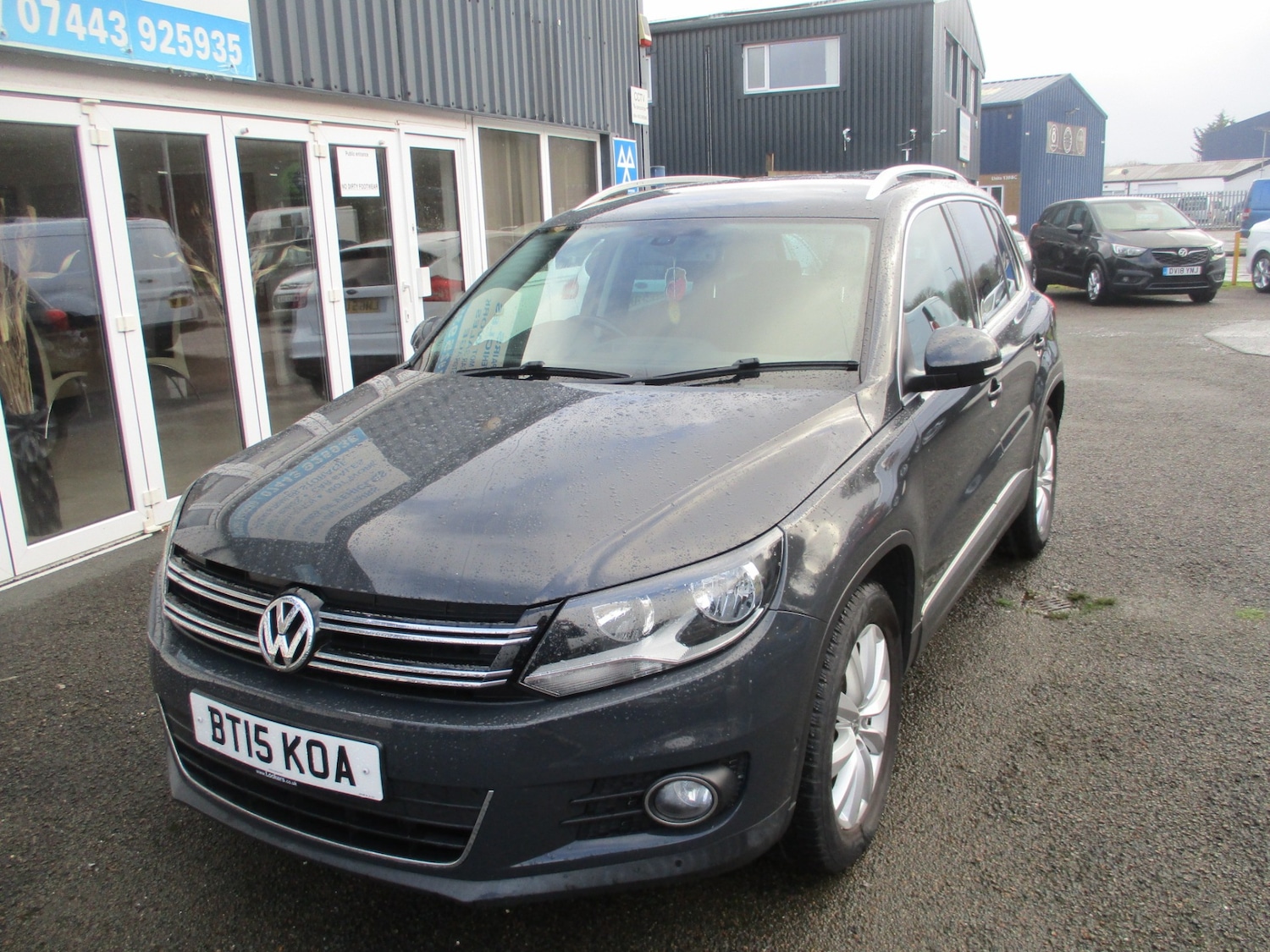 Used Volkswagen Tiguan 2015 for sale - 76845060: Photo 1