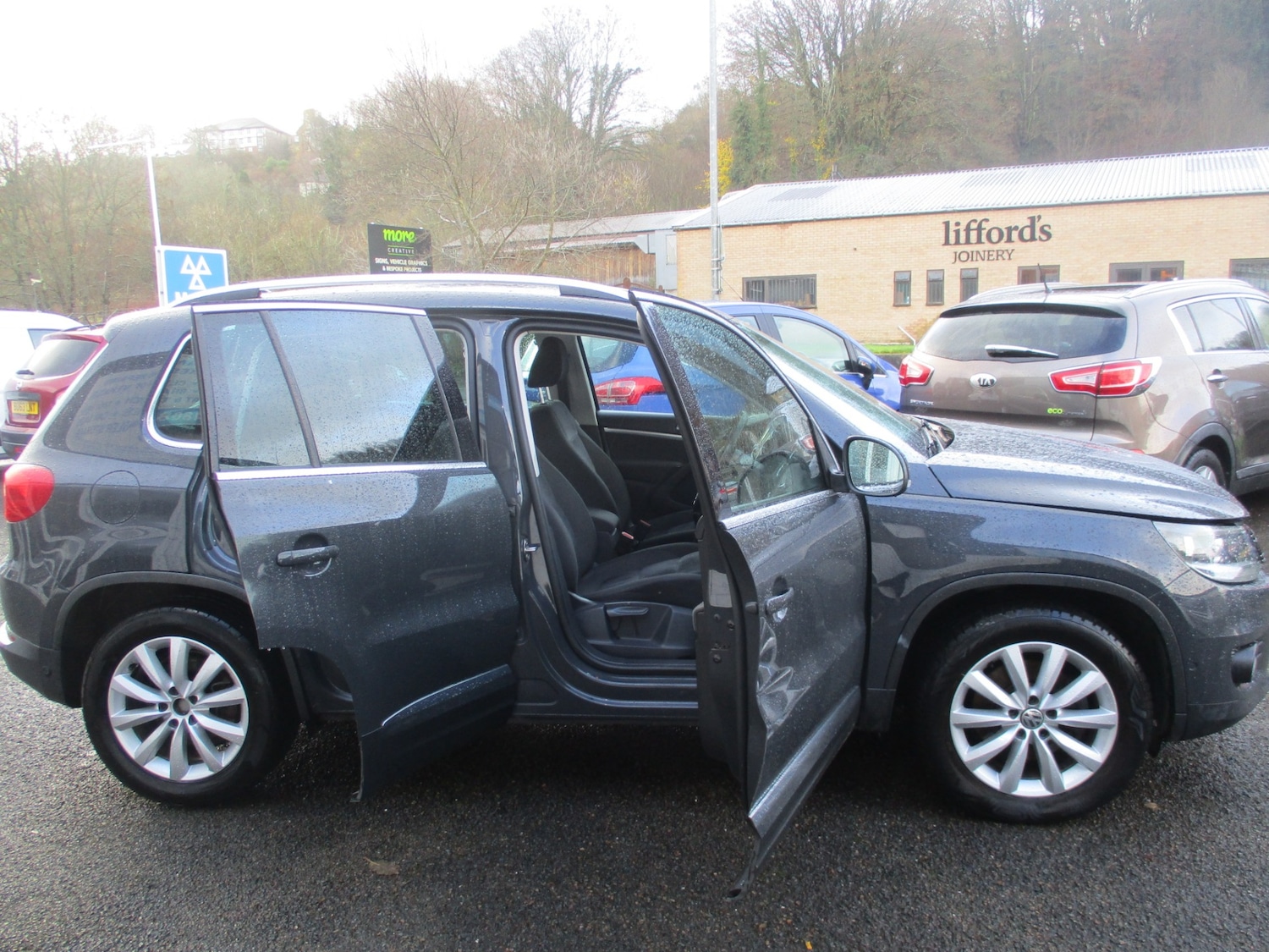 Used Volkswagen Tiguan 2015 for sale - 76845060: Photo 11
