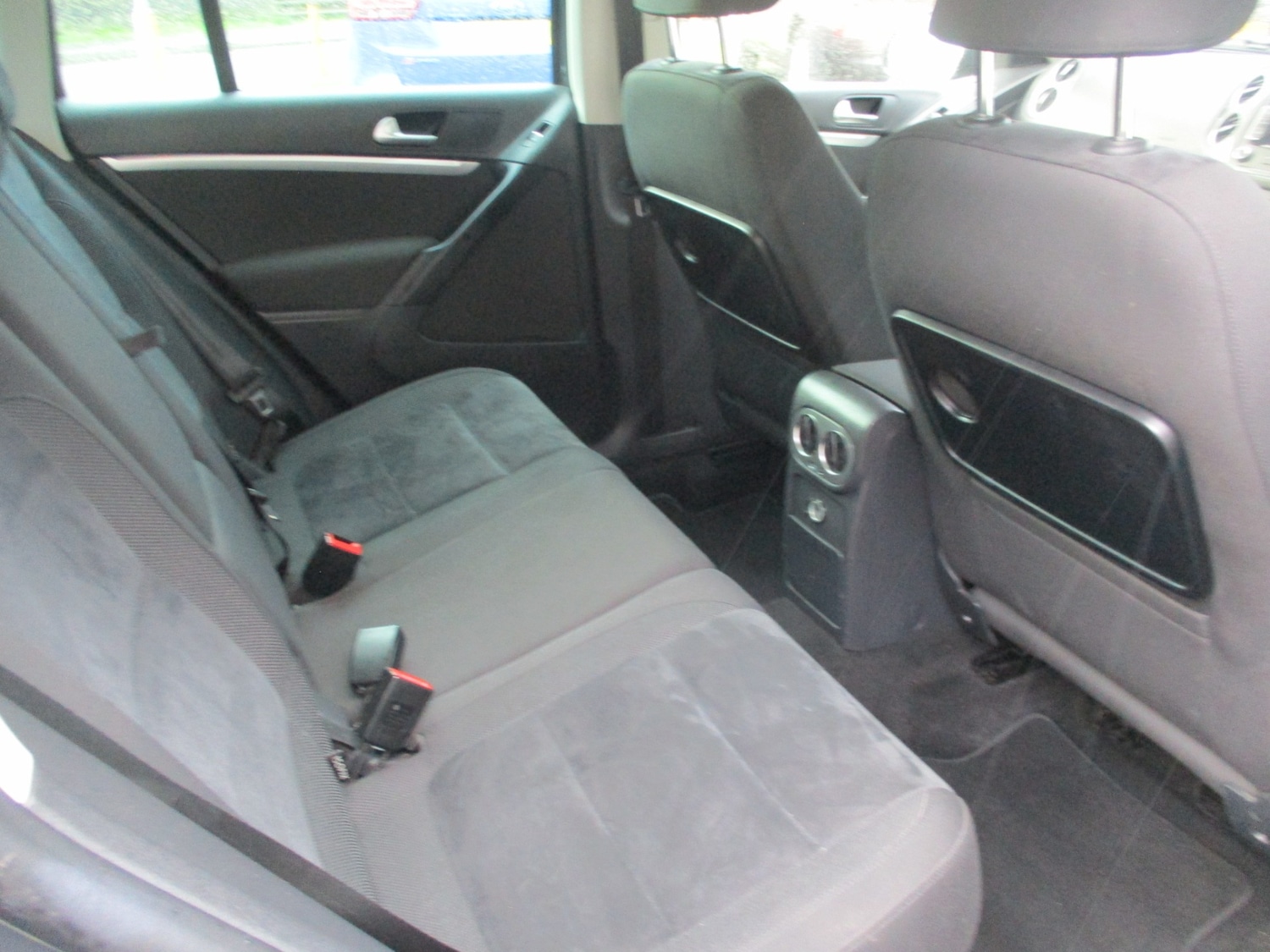 Used Volkswagen Tiguan 2015 for sale - 76845060: Photo 12