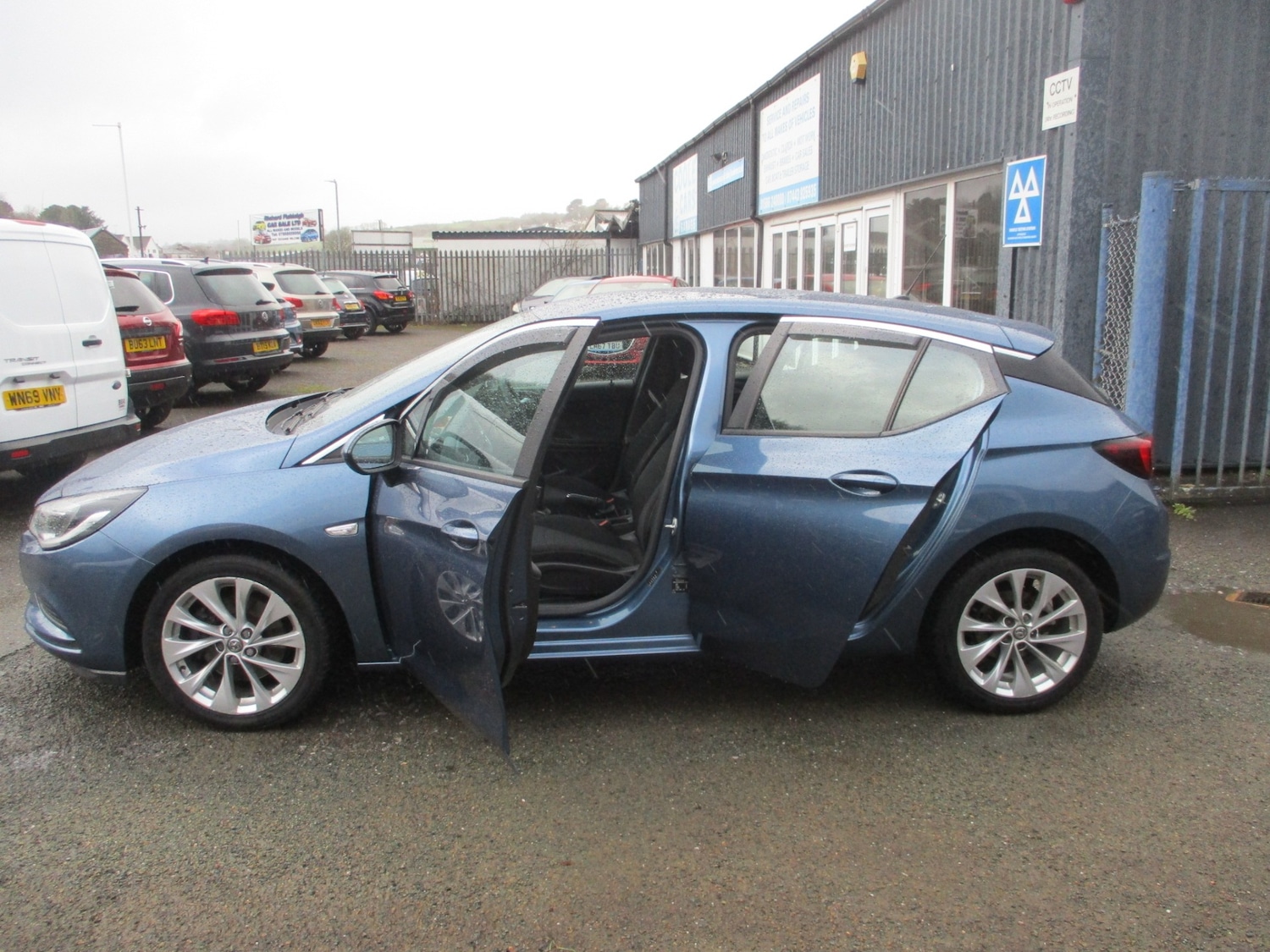 Used Vauxhall Astra 2016 for sale - 77337273: Photo 9