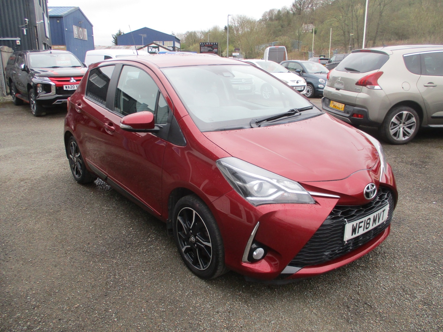 Used Toyota Yaris 2018 for sale - 78151025: Photo 3