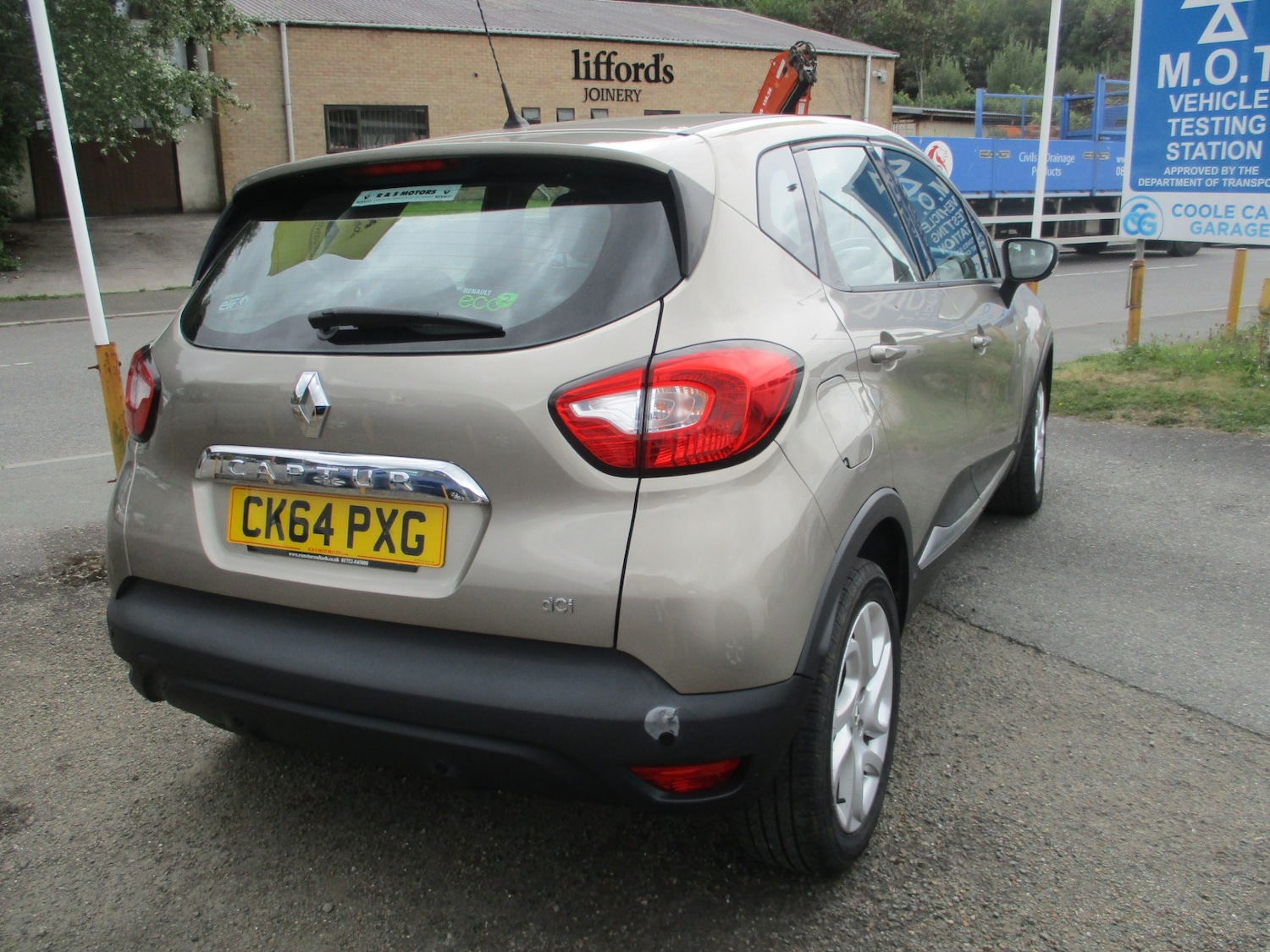 Vehicle 5