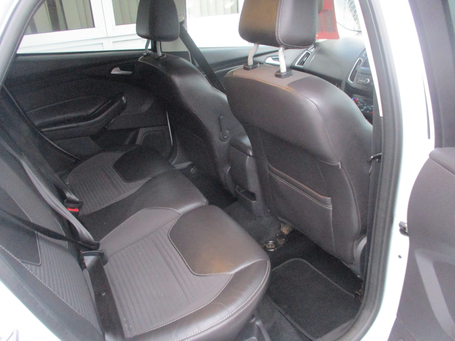 Used Ford Focus 2015 for sale - 76878014: Photo 12