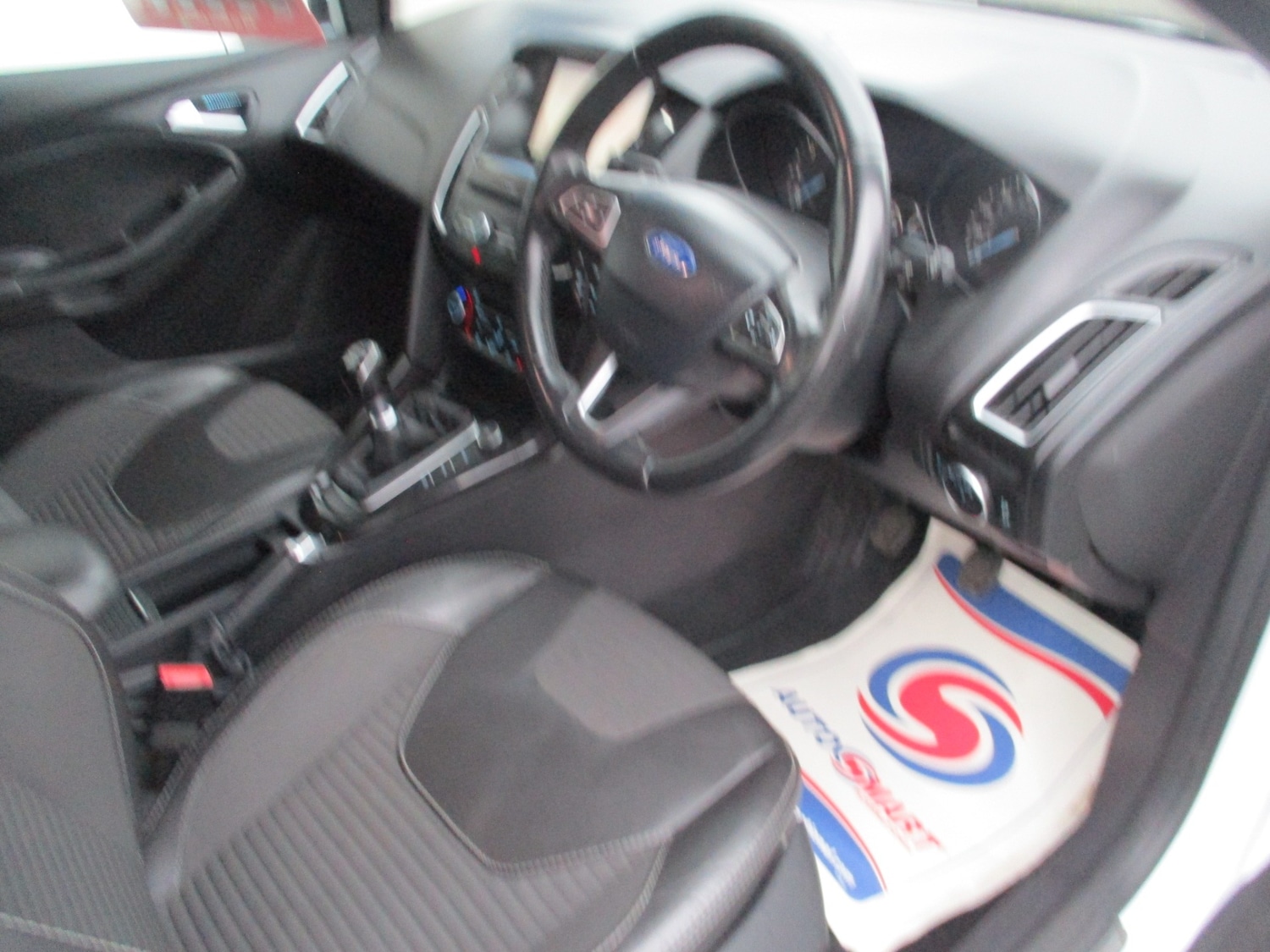 Used Ford Focus 2015 for sale - 76878014: Photo 16