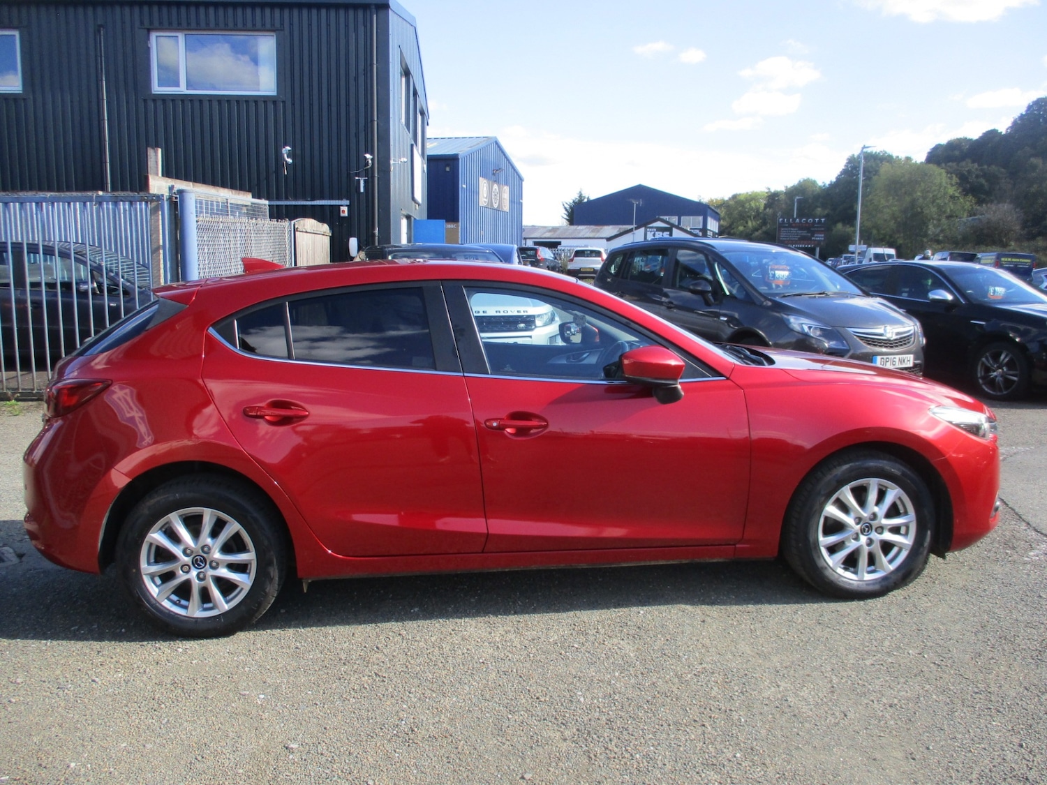 Used Mazda Mazda3 2017 for sale - 76037291: Photo 4