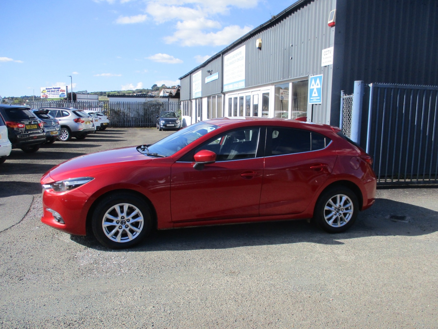 Used Mazda Mazda3 2017 for sale - 76037291: Photo 8