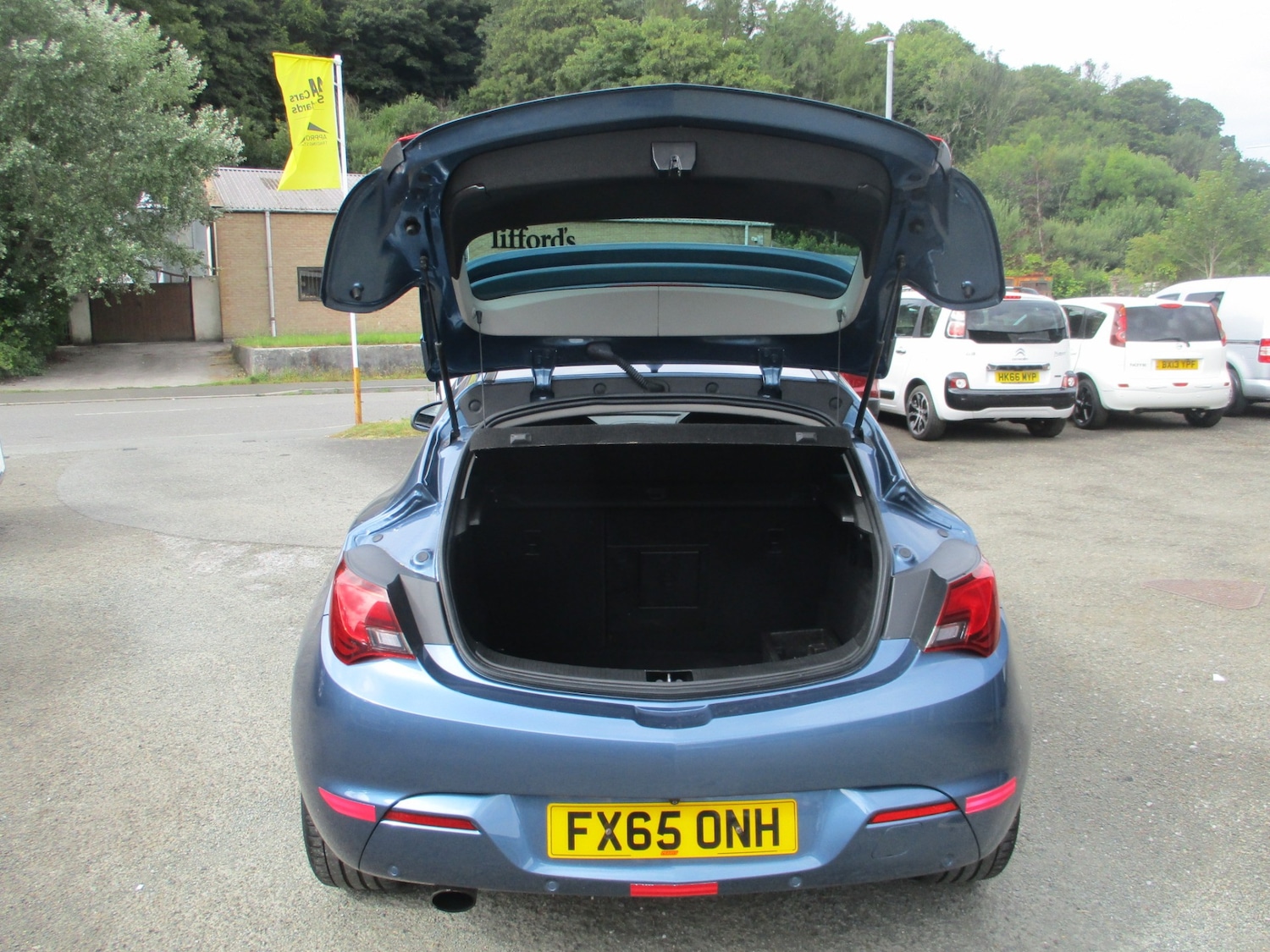 Vehicle 10