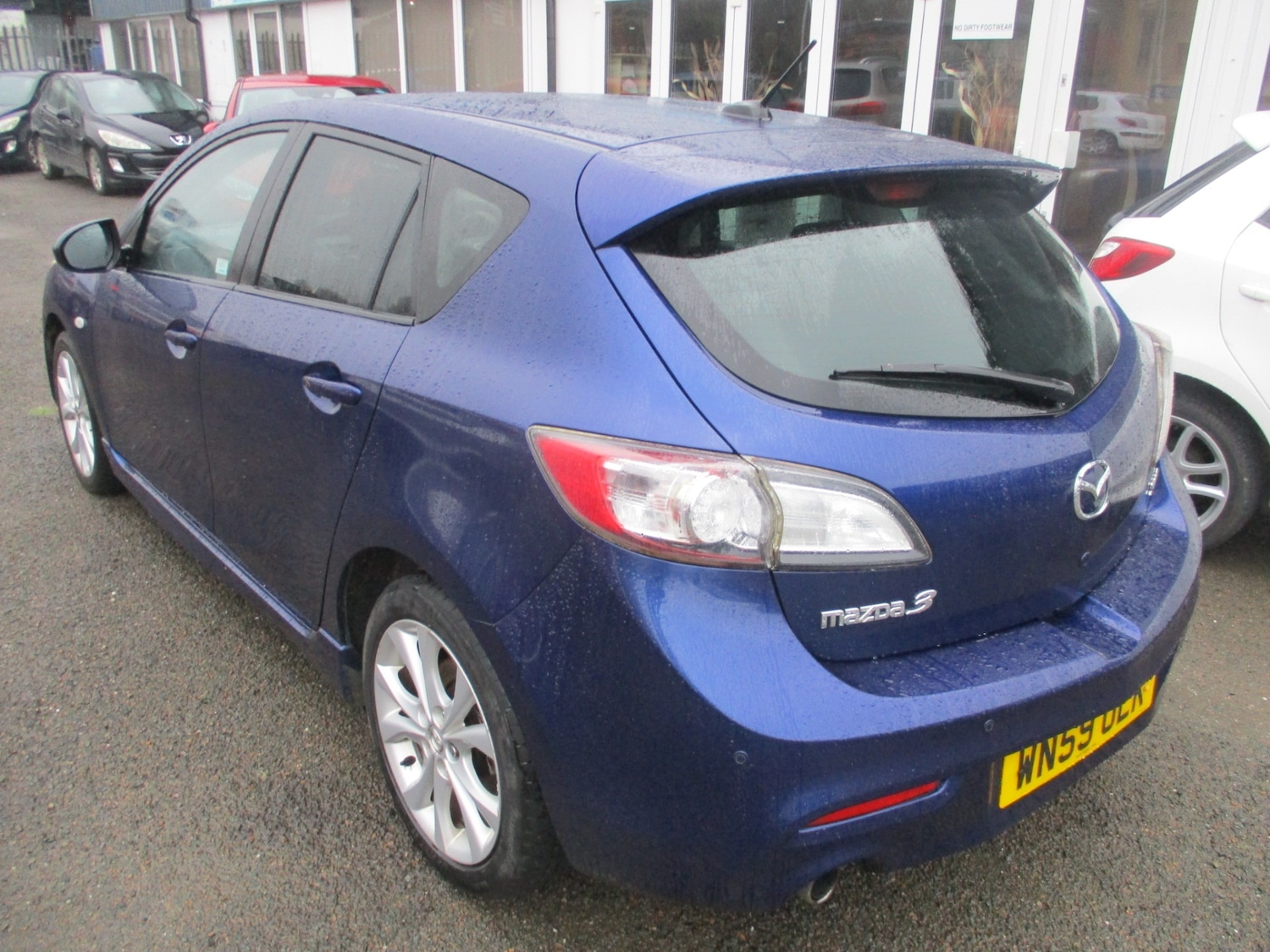 Used Mazda Mazda3 2009 for sale - 77717709: Photo 7