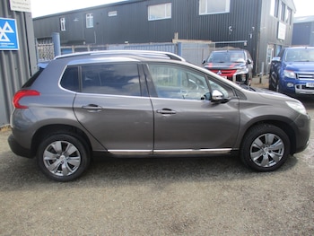 Used Peugeot 2008 2015 for sale - 78565730: Photo