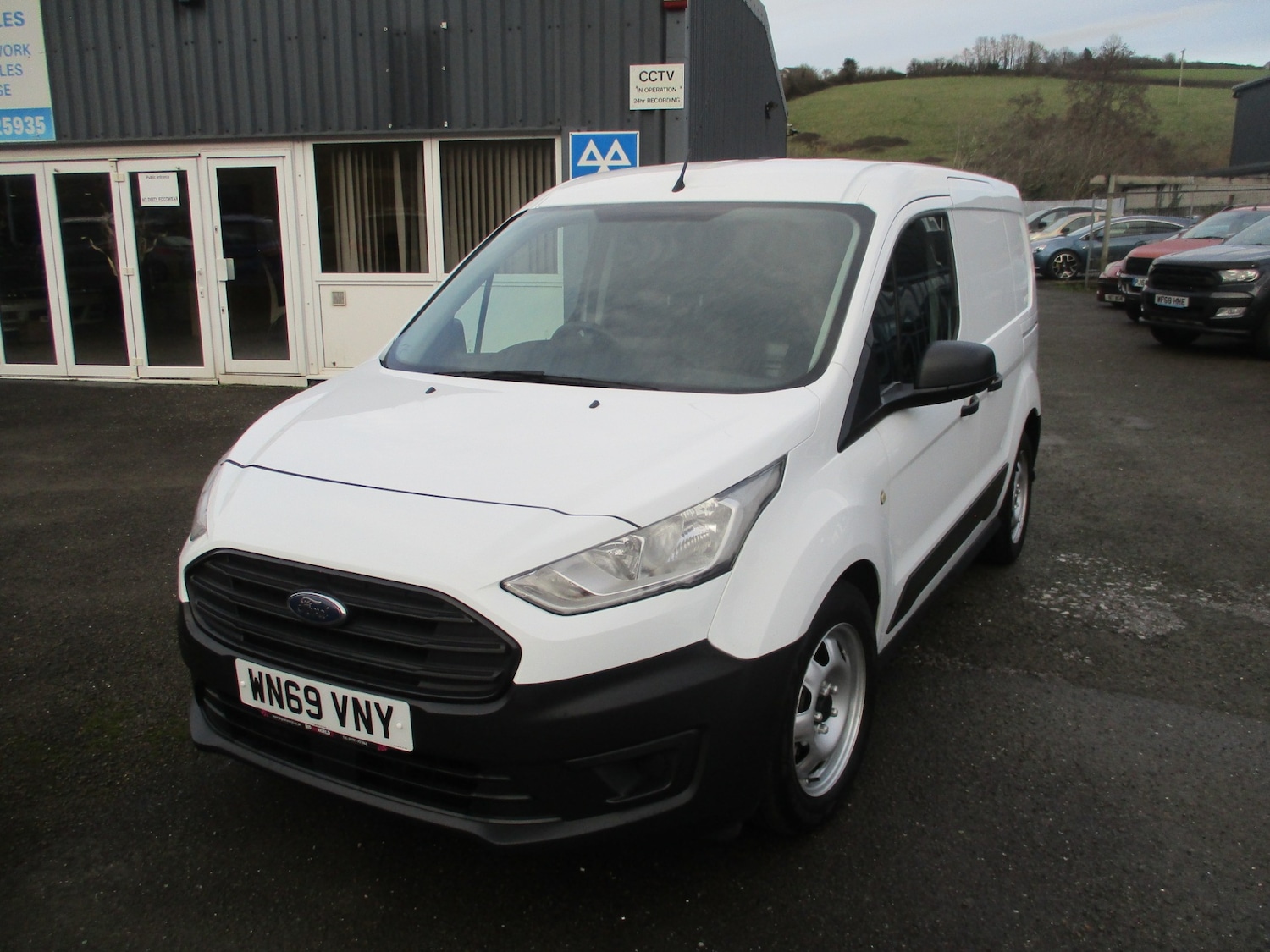 Used Ford Transit Connect 2019 for sale - 76796178: Photo 1