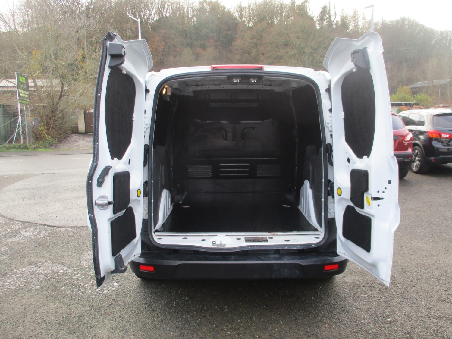 Used Ford Transit Connect 2019 for sale - 76796178: Photo 10