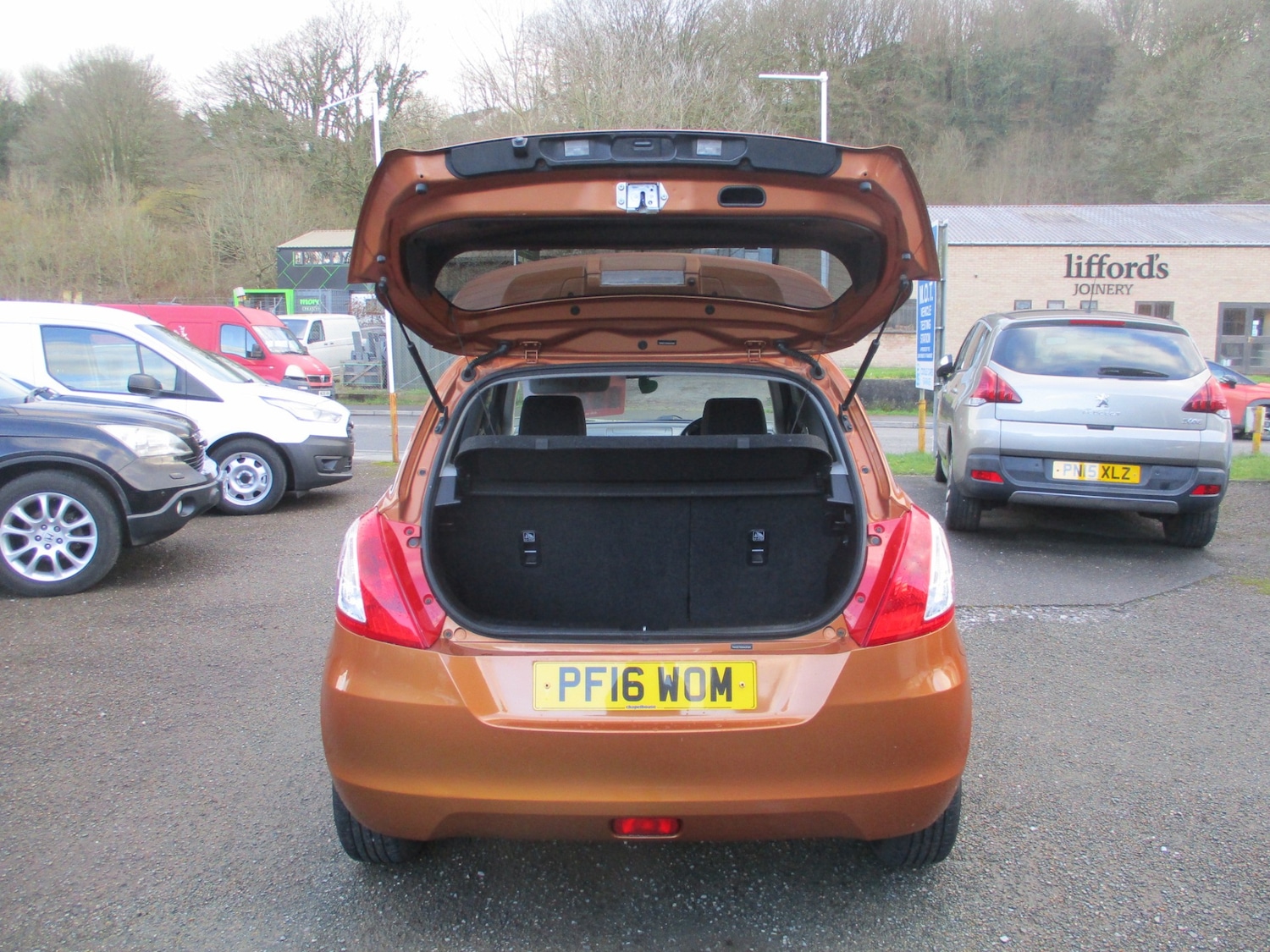 Used Suzuki Swift 2016 for sale - 77568093: Photo 10