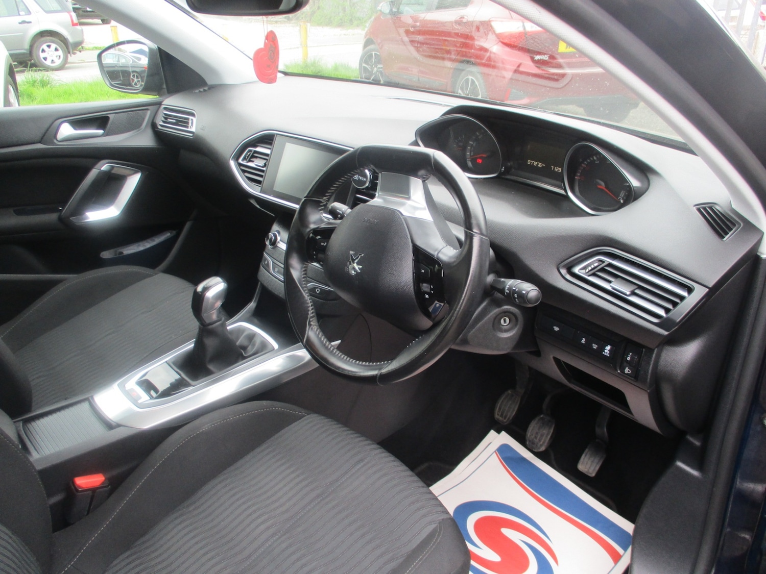 Used Peugeot 308 2016 for sale - 78197772: Photo 14