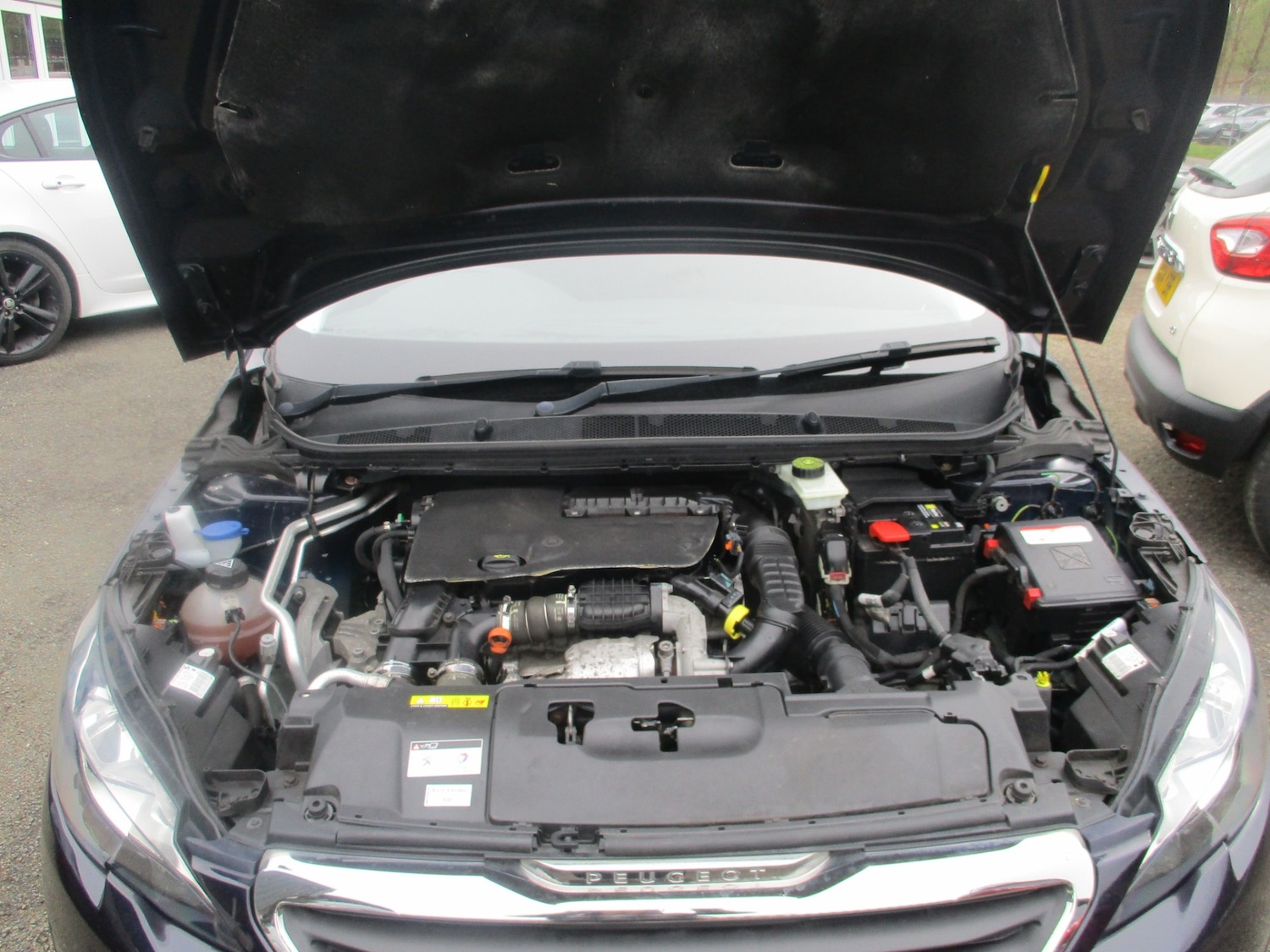 Used Peugeot 308 2016 for sale - 78197772: Photo 18