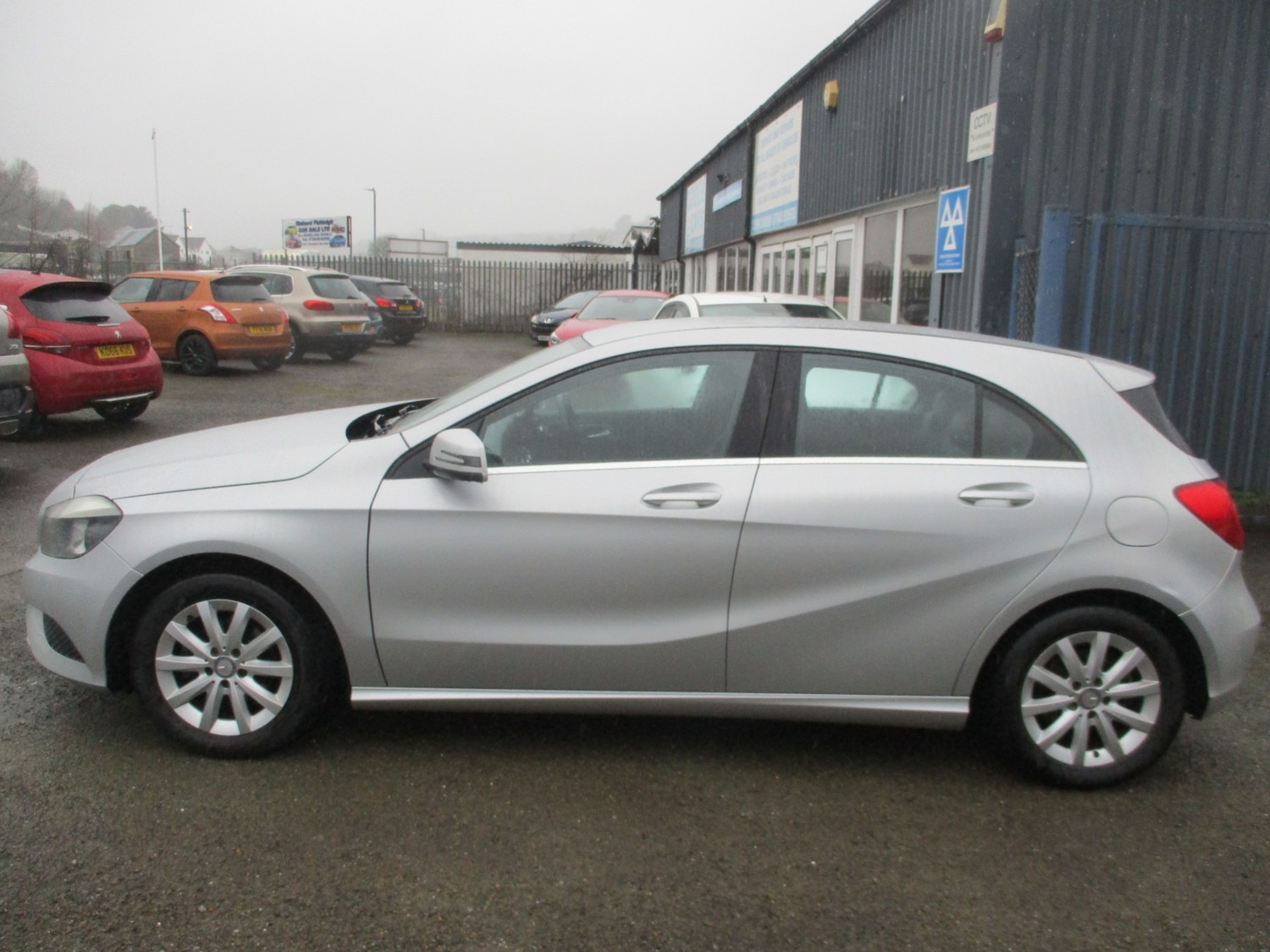 Used Mercedes-Benz A-Class 2013 for sale - 77716564: Photo 8