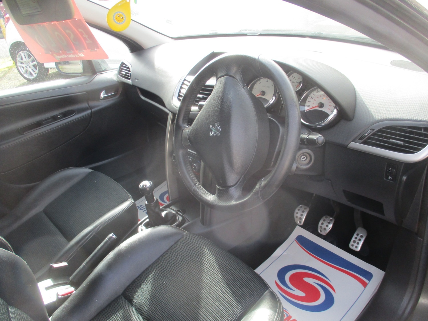 Used Peugeot 207 2013 for sale - 77812950: Photo 14