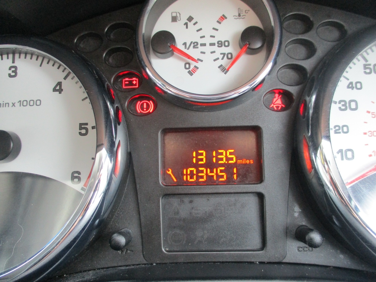 Used Peugeot 207 2013 for sale - 77812950: Photo 16