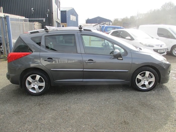 Used Peugeot 207 2013 for sale - 77812950: Photo