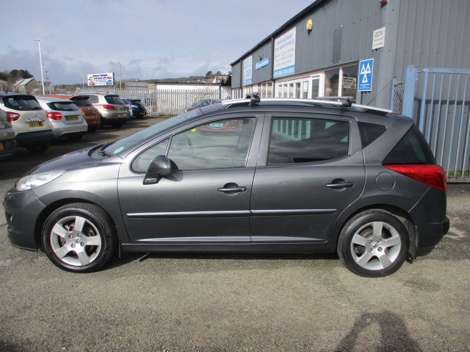Used Peugeot 207 2013 for sale - 77812950: Photo 8