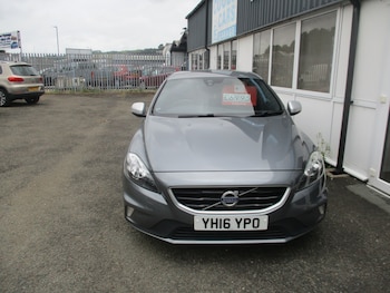 Used Volvo V40 2016 for sale - 79054596: Photo