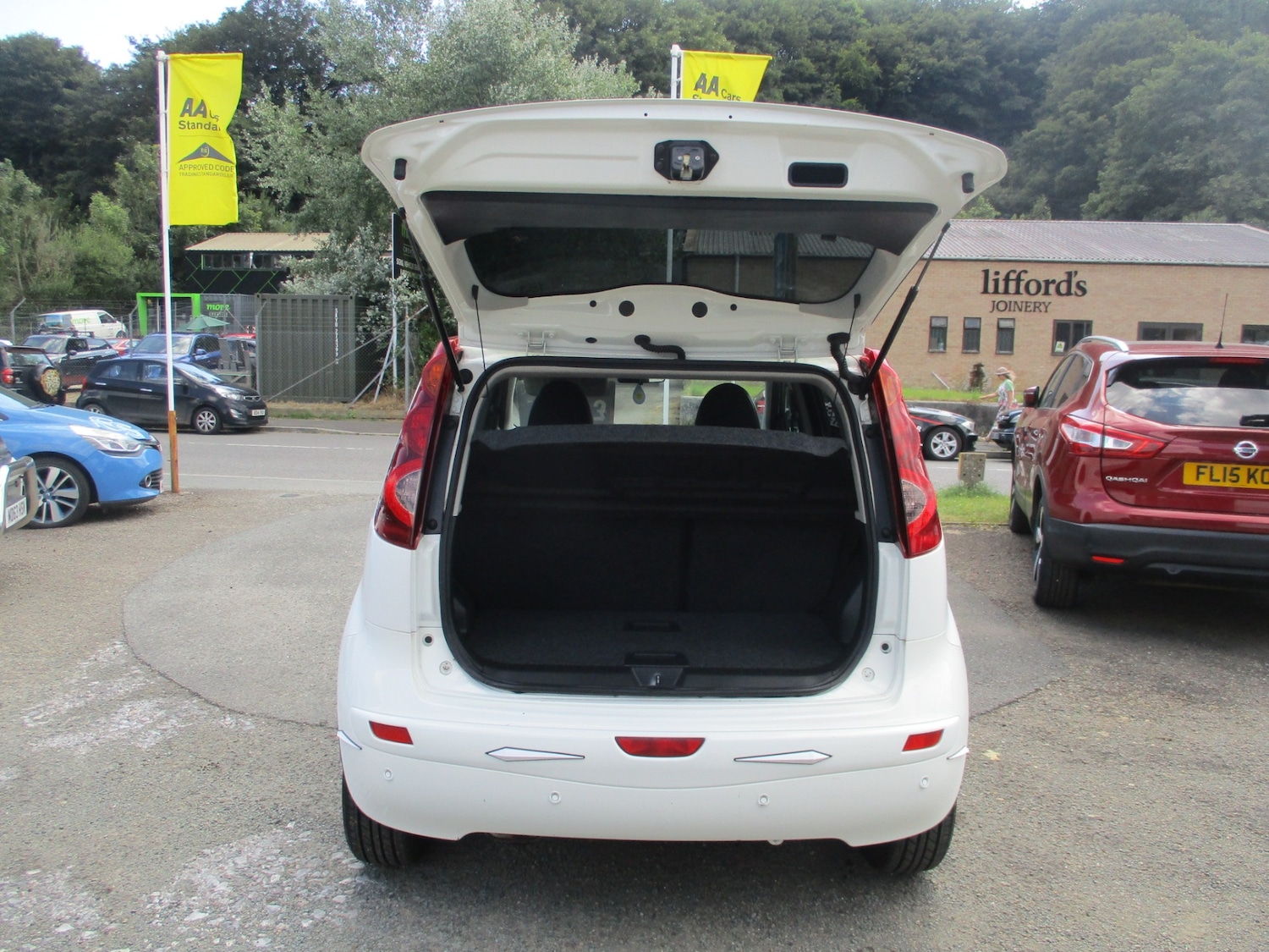 Vehicle 10