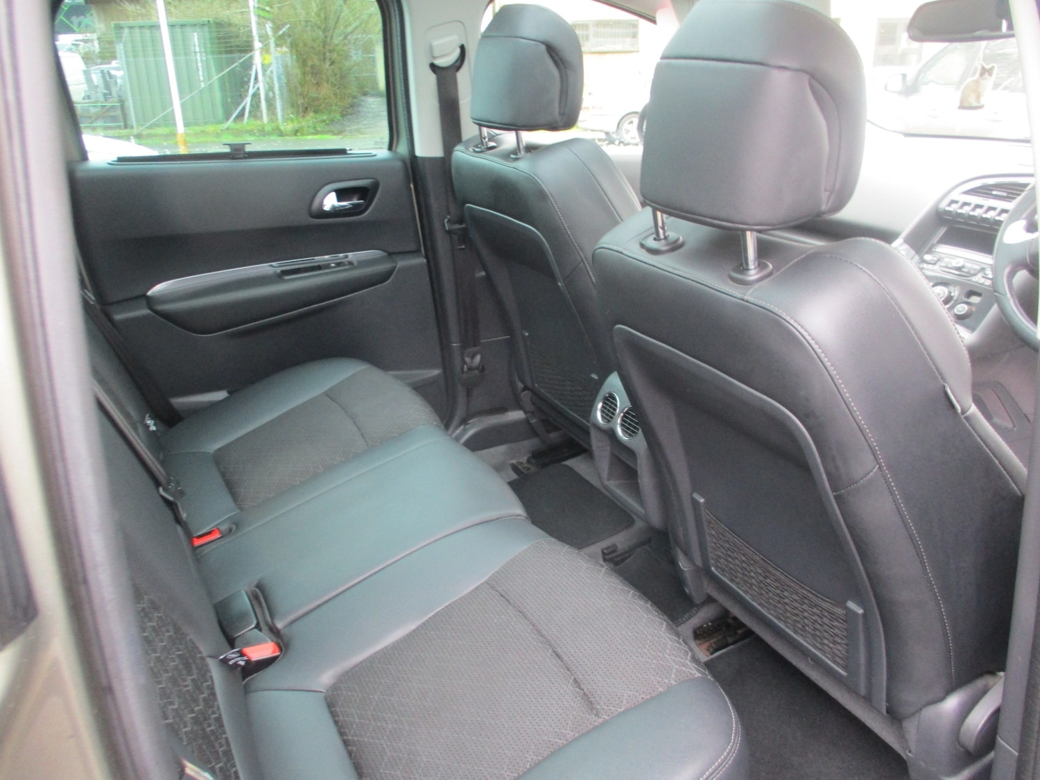 Used Peugeot 3008 2015 for sale - 77502702: Photo 12