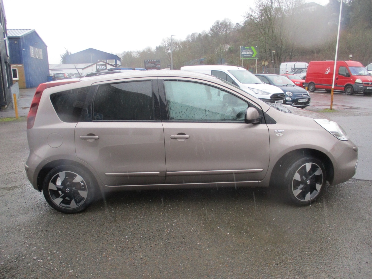 Used Nissan Note 2013 for sale - 77490429: Photo 10
