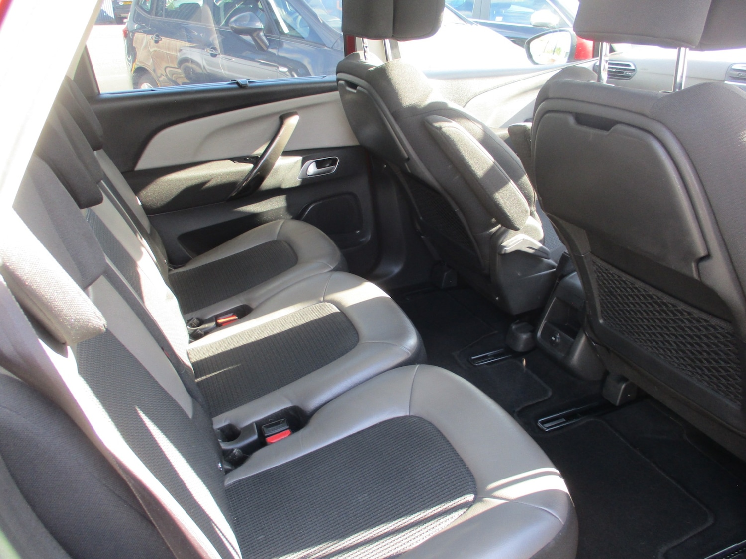 Used Citroen C4 Picasso 2014 for sale - 76127544: Photo 12