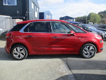 Used Citroen C4 Picasso 2014 for sale - 76127544: Photo 4