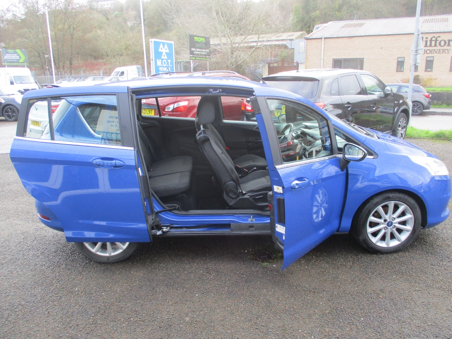 Used Ford B-MAX 2015 for sale - 76682316: Photo 11