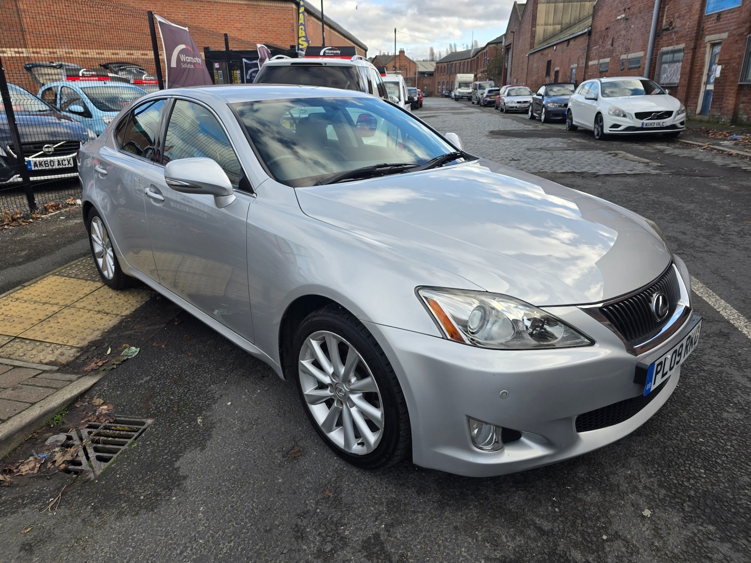 Used Lexus IS 2009 for sale - 76799595: Photo 3