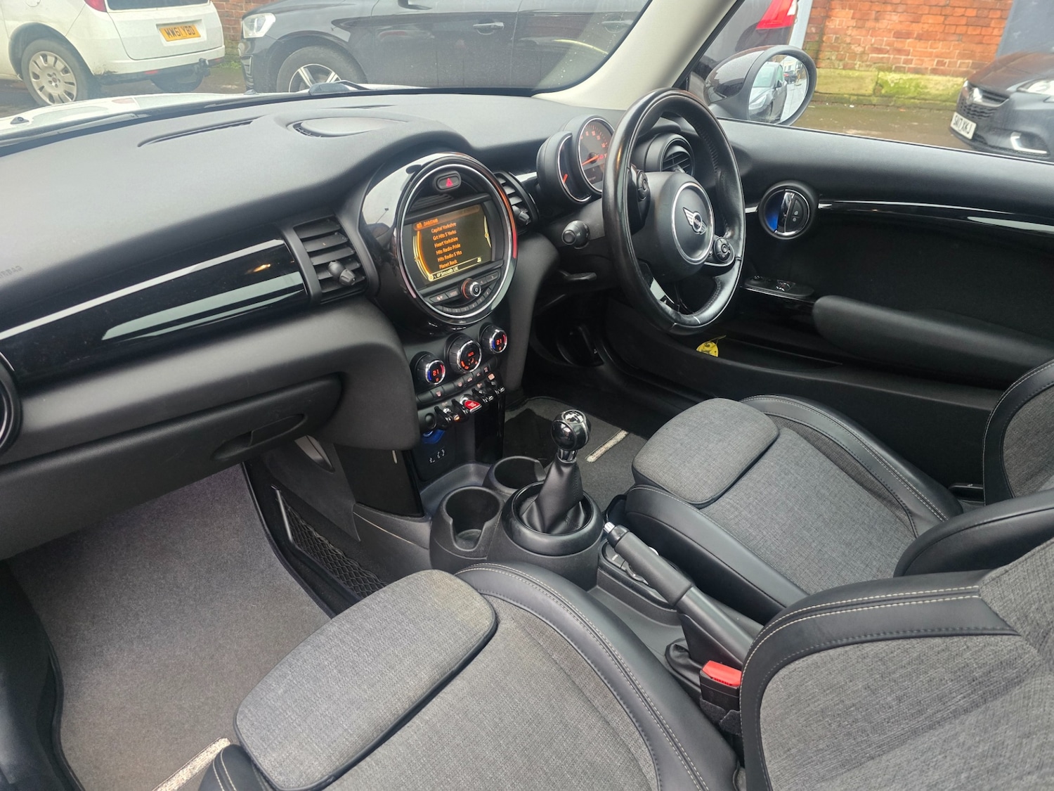 Used MINI Hatch 2017 for sale - 77409714: Photo 27