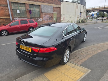 Used Jaguar XF 2016 for sale - 75981573: Photo