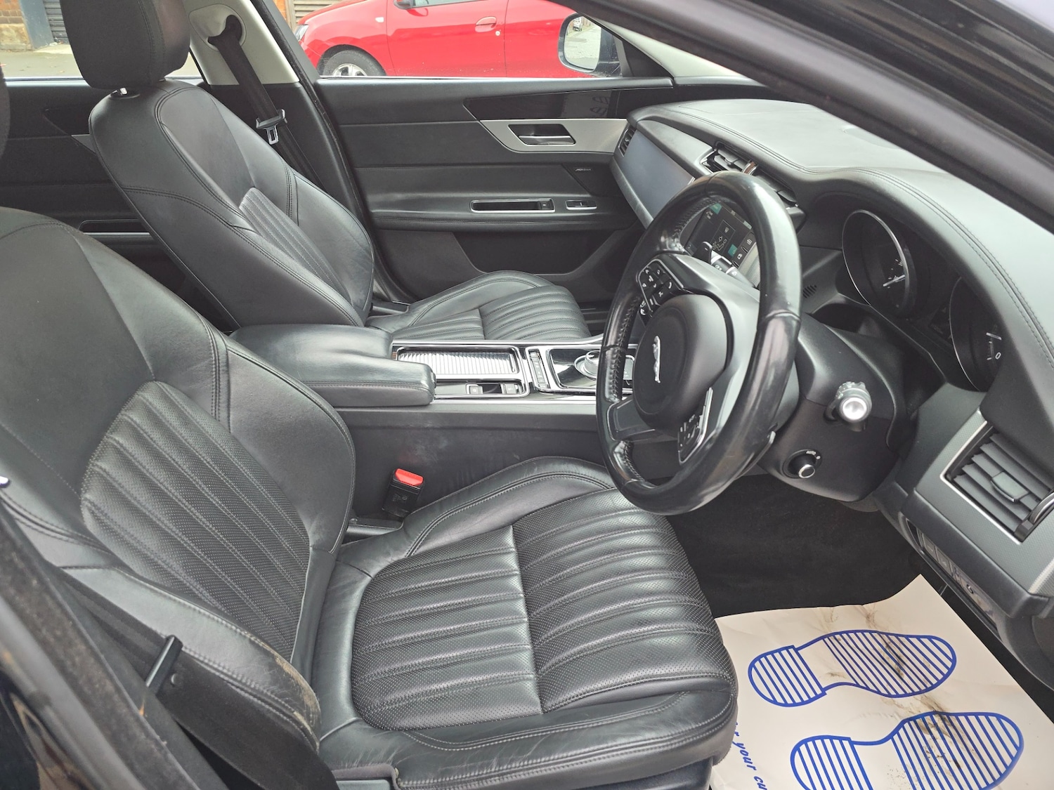 Used Jaguar XF 2016 for sale - 75981573: Photo 9