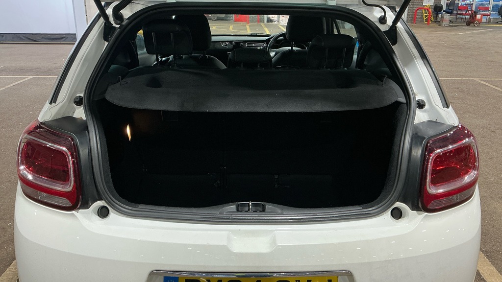 Used Citroen DS3 2015 for sale - 77755769: Photo 6