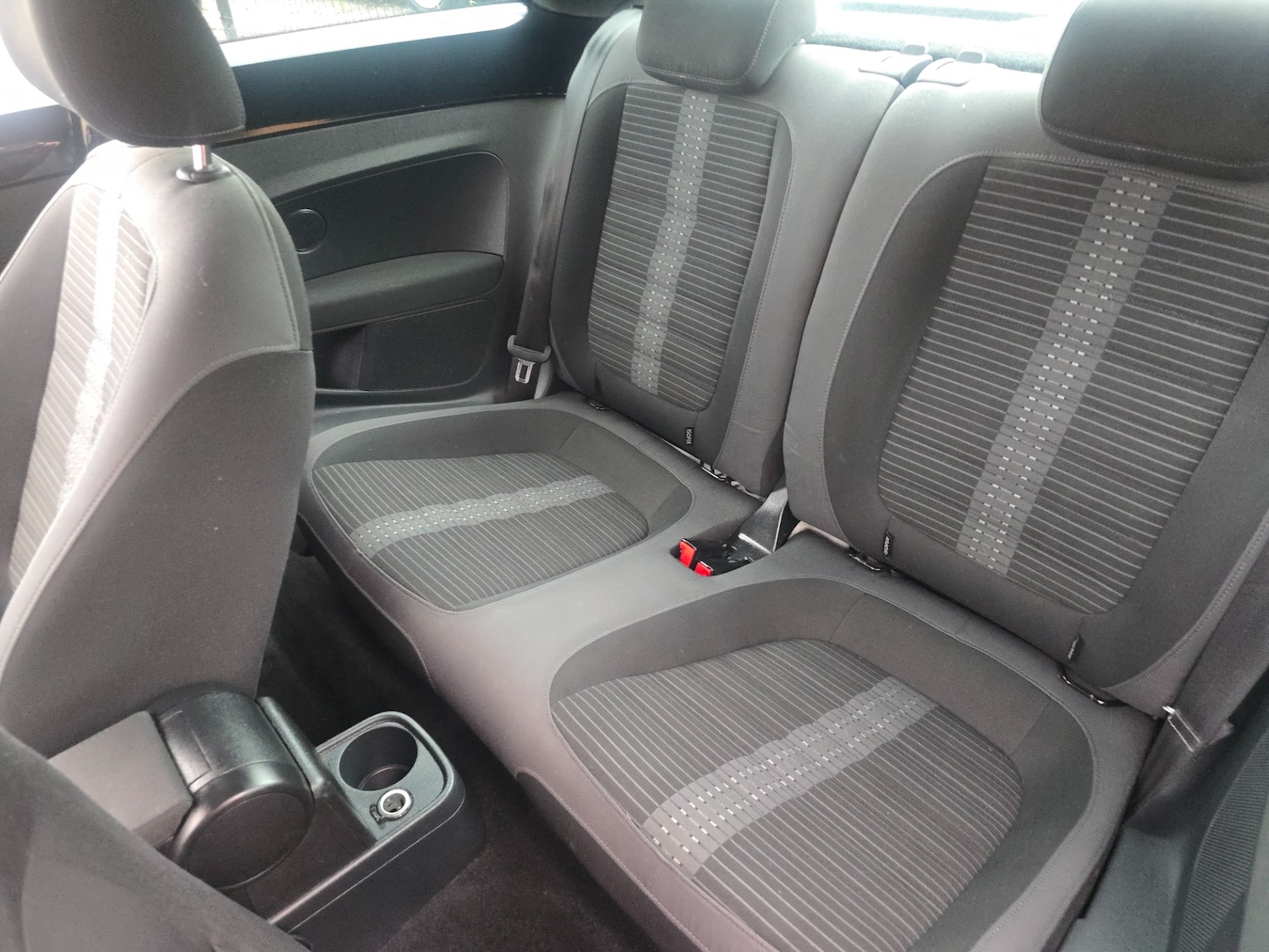 Used Volkswagen Beetle 2014 for sale - 76501099: Photo 16