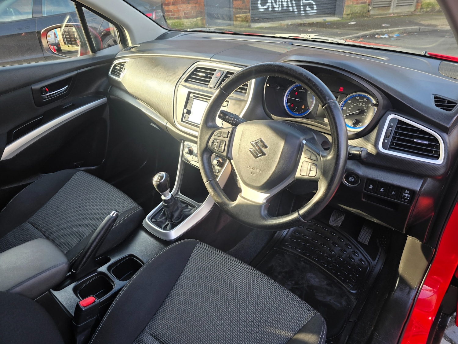 Used Suzuki SX4 S-Cross 2015 for sale - 77522346: Photo 11