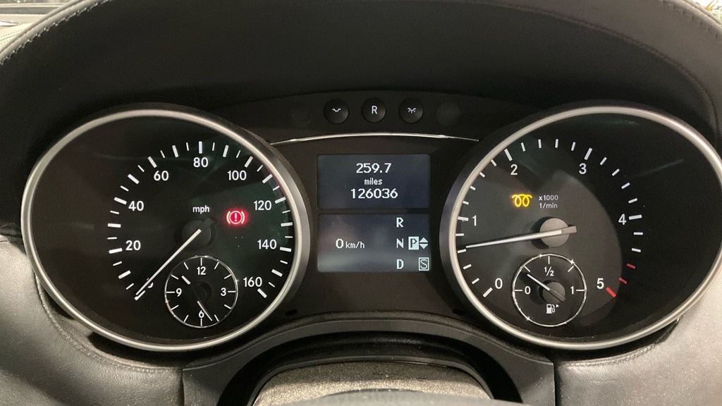 Used Mercedes-Benz GL Class 2009 for sale - 76393477: Photo 10