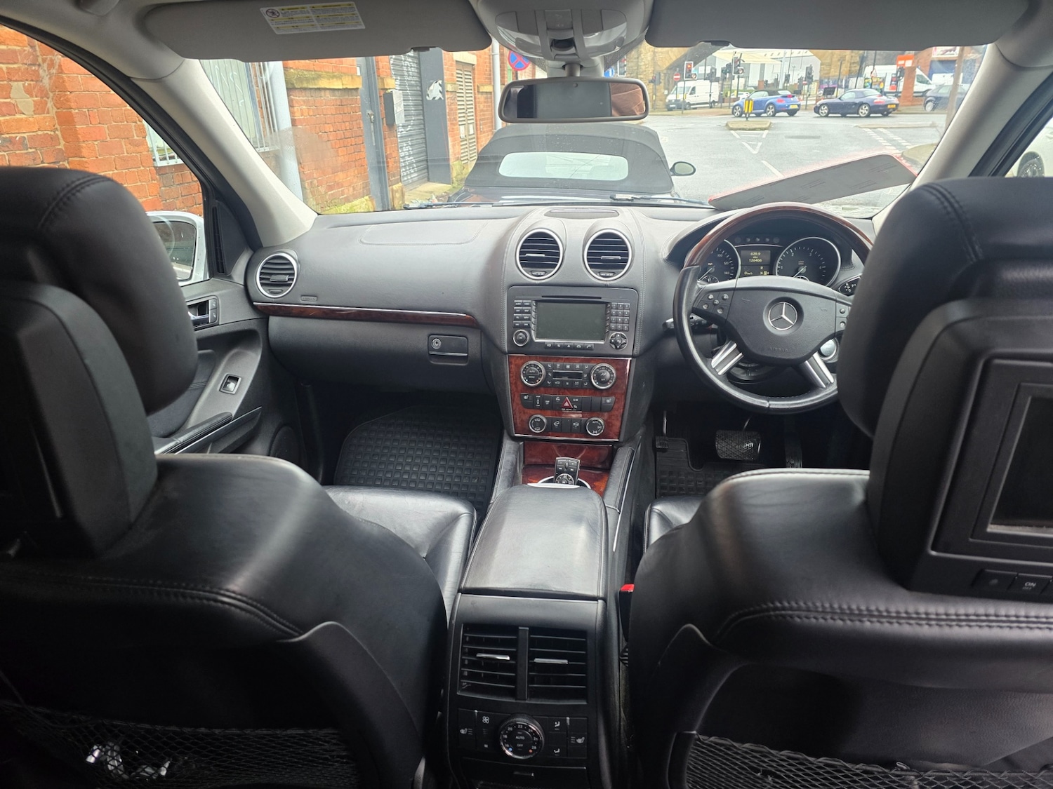 Used Mercedes-Benz GL Class 2009 for sale - 76393477: Photo 13